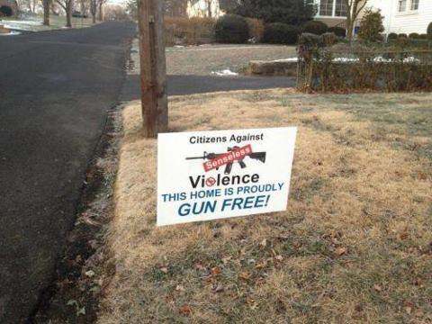 personal-gun-free-zone-sign