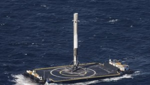 spacex-falcon-9-ship
